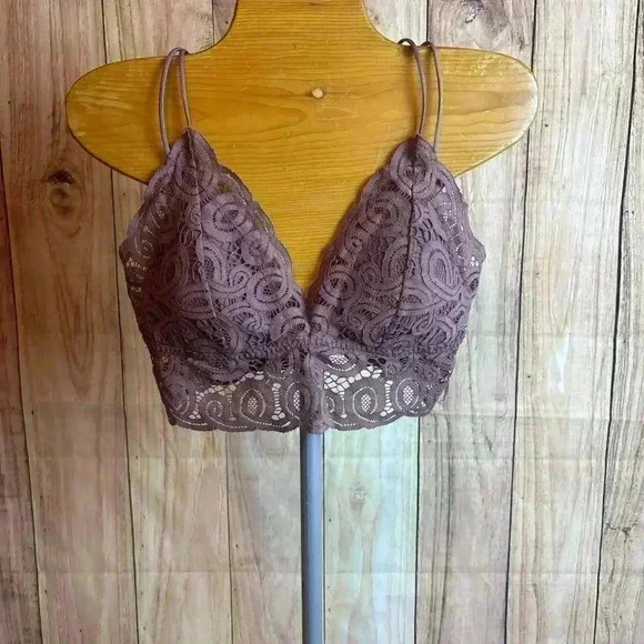 Victoria Secret Pink Scalloped Edge Lace Bralette Dusty Purple Size M - Picture 1 of 5